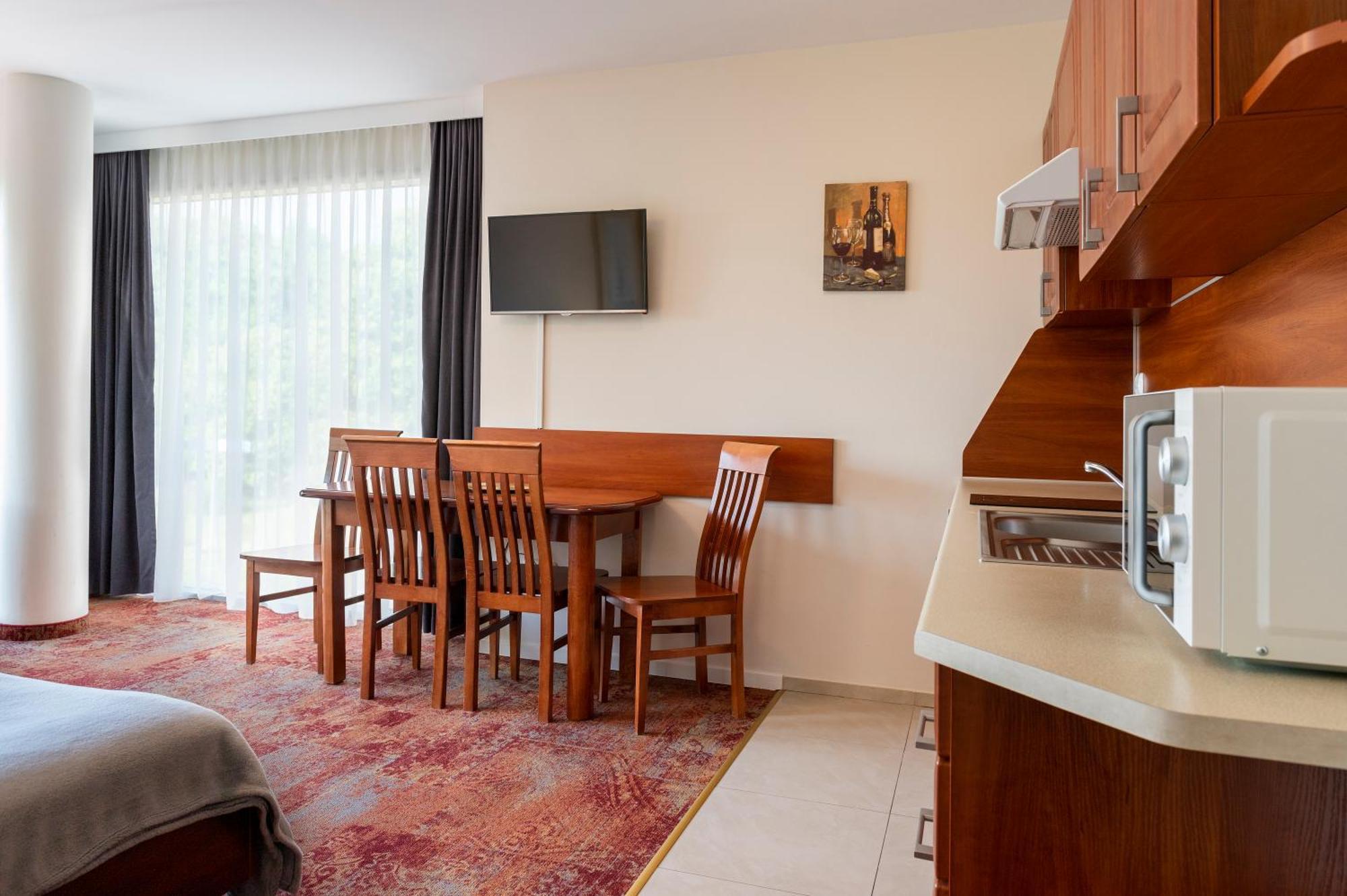 Anker Apartment Kolobrzeg Exterior photo